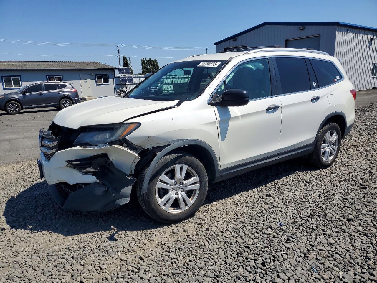 5FNYF6H14HB077940 · 2017 HONDA PILOT