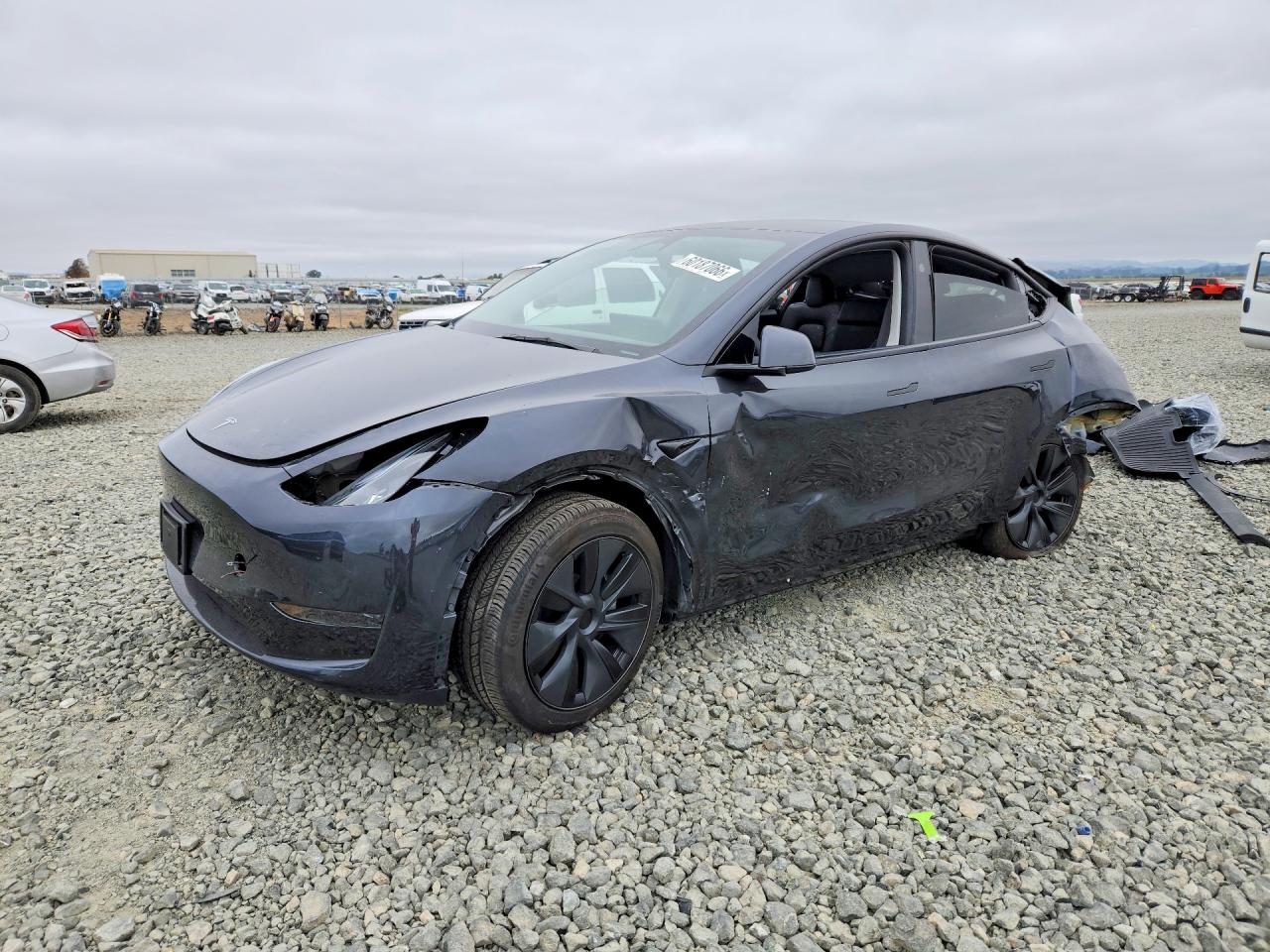 7SAYGDED0SF317074 · 2025 TESLA MODEL Y