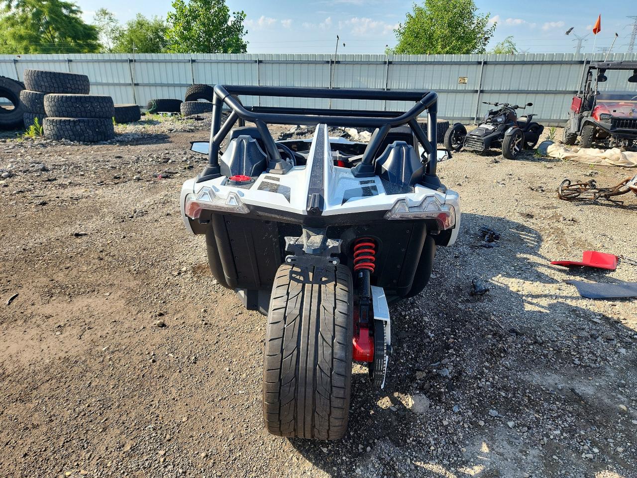 57XAALHB7R8163520 · 2024 POLARIS SLINGSHOT · 4/9
