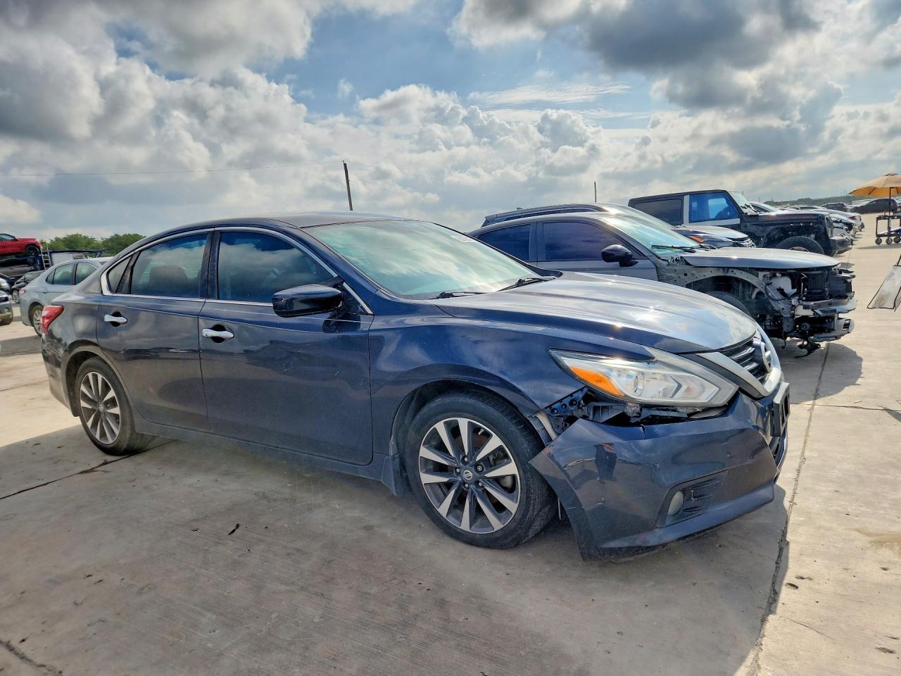 1N4AL3AP7HC129717 · 2017 NISSAN ALTIMA · 4/12