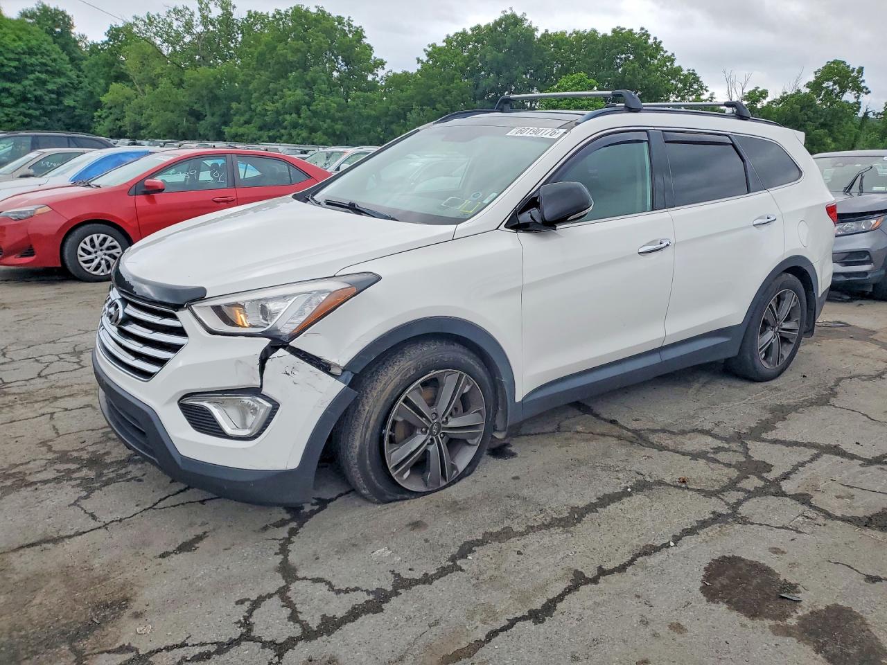 KM8SRDHF2GU140127 · 2016 HYUNDAI SANTA FE