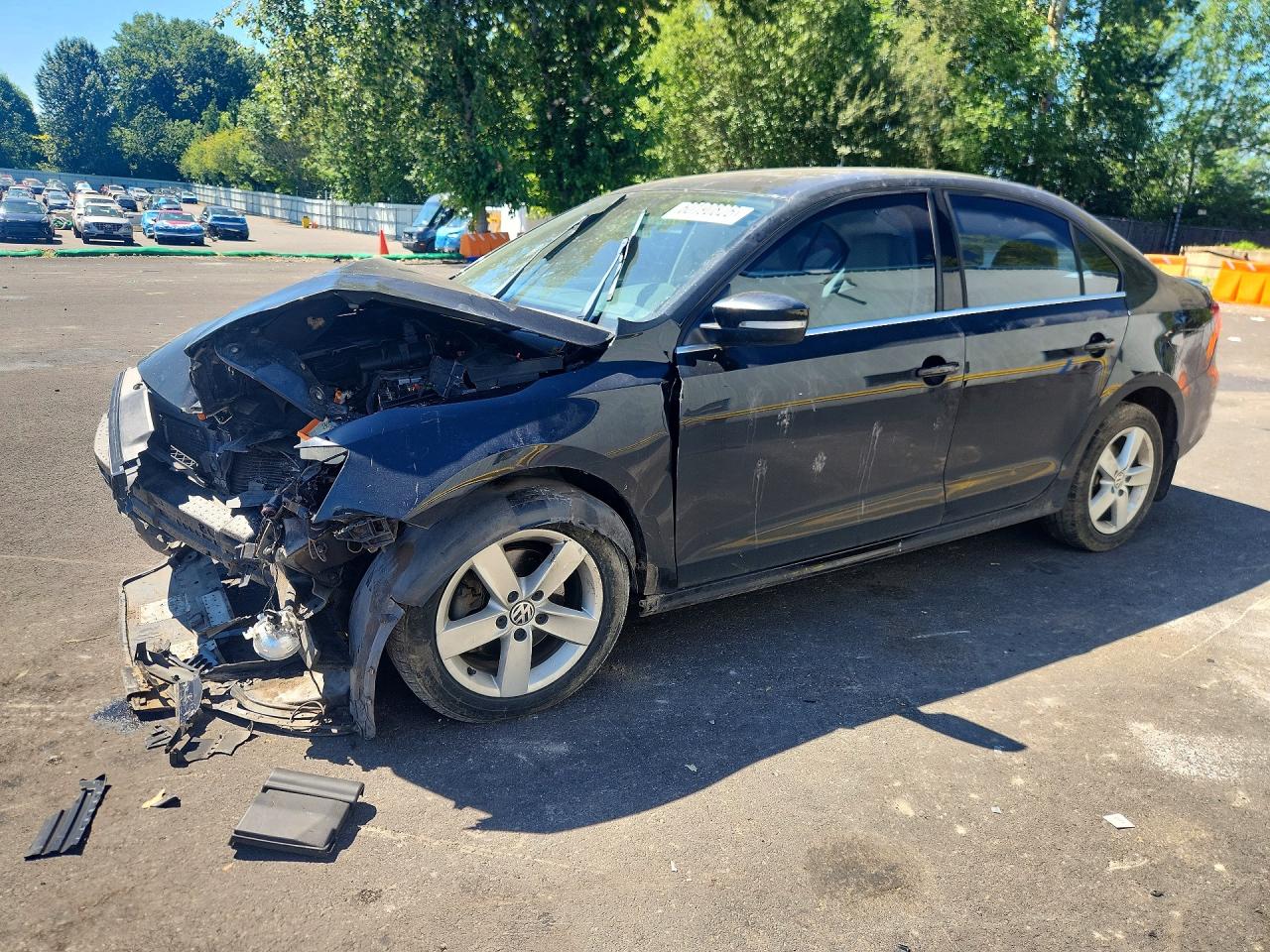 3VWLL7AJ2BM090107 · 2011 VOLKSWAGEN JETTA