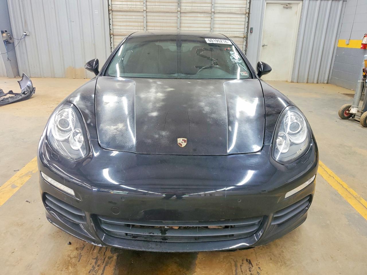 WP0AD2A77GL040584 · 2016 PORSCHE PANAMERA · 5/12
