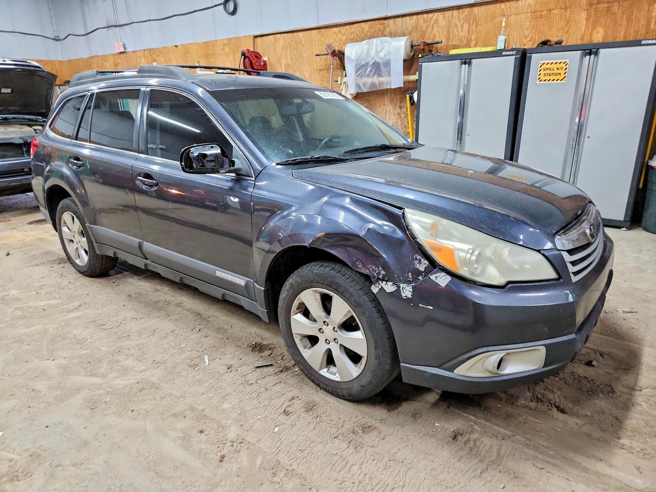 4S4BRCKC5B3324713 · 2011 SUBARU OUTBACK · 4/12