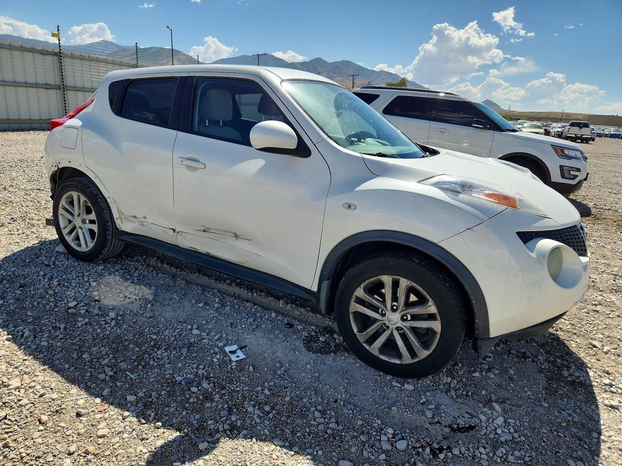 JN8AF5MR6DT218803 · 2013 NISSAN JUKE · 4/12