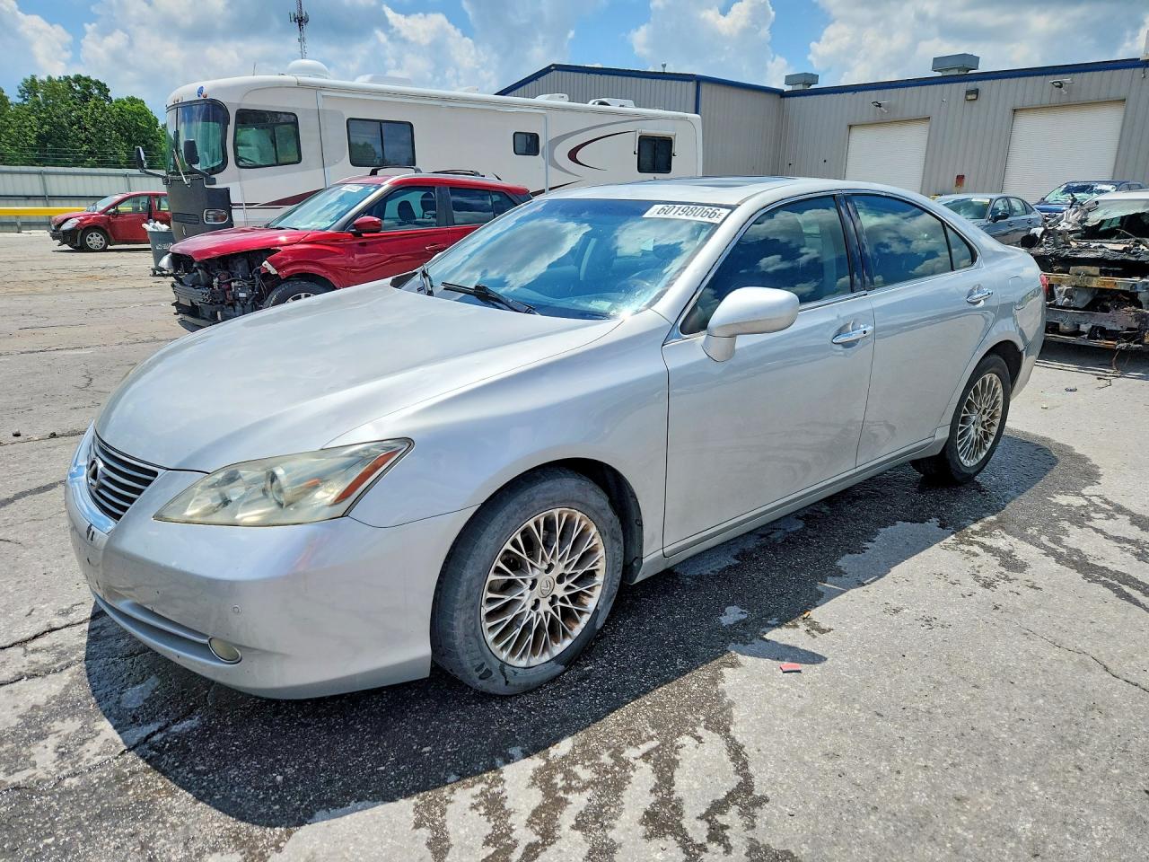 JTHBJ46G582211453 · 2008 LEXUS ES