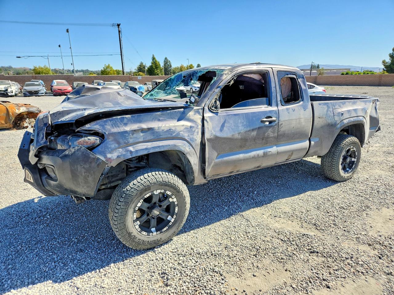 5TFRX5GN9KX143086 · 2019 TOYOTA TACOMA