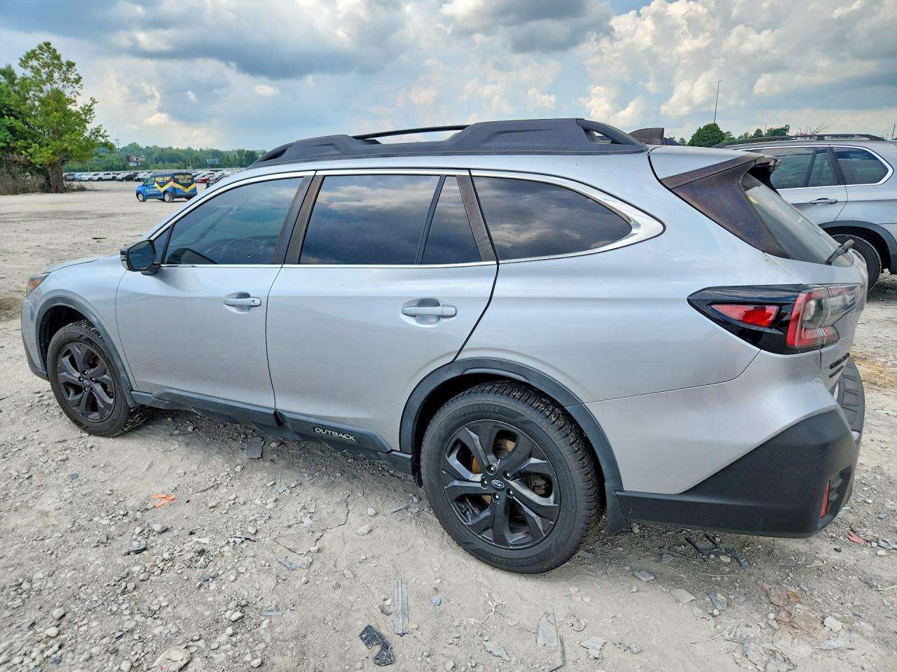 4S4BTGKD4L3206946 · 2020 SUBARU OUTBACK · 2/13