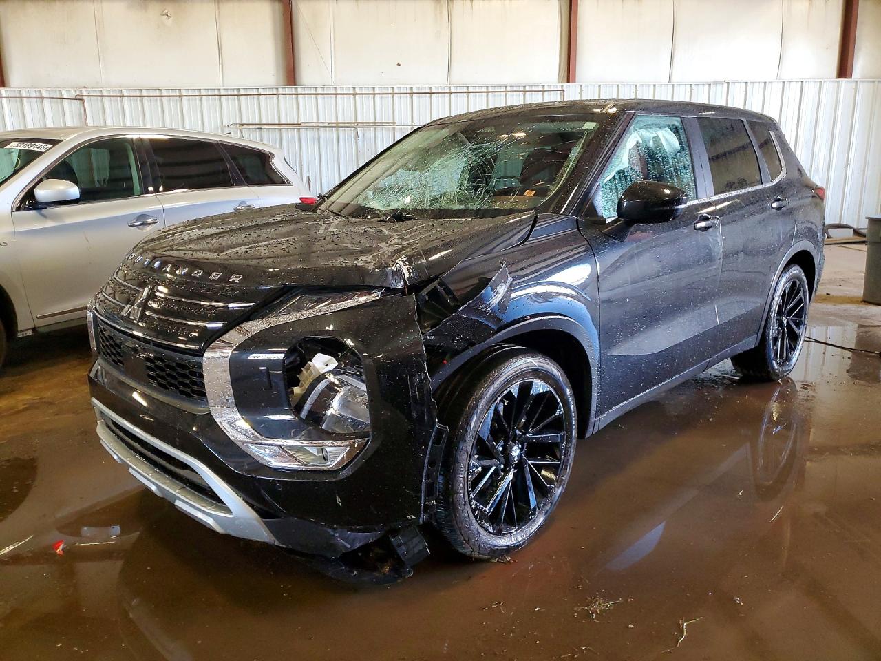 JA4J4UA82NZ005542 · 2022 MITSUBISHI OUTLANDER