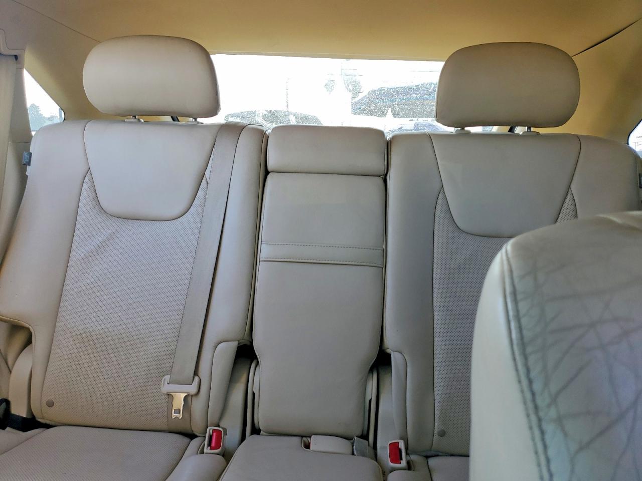 2T2ZK1BA5BC057618 · 2011 LEXUS RX · 10/13