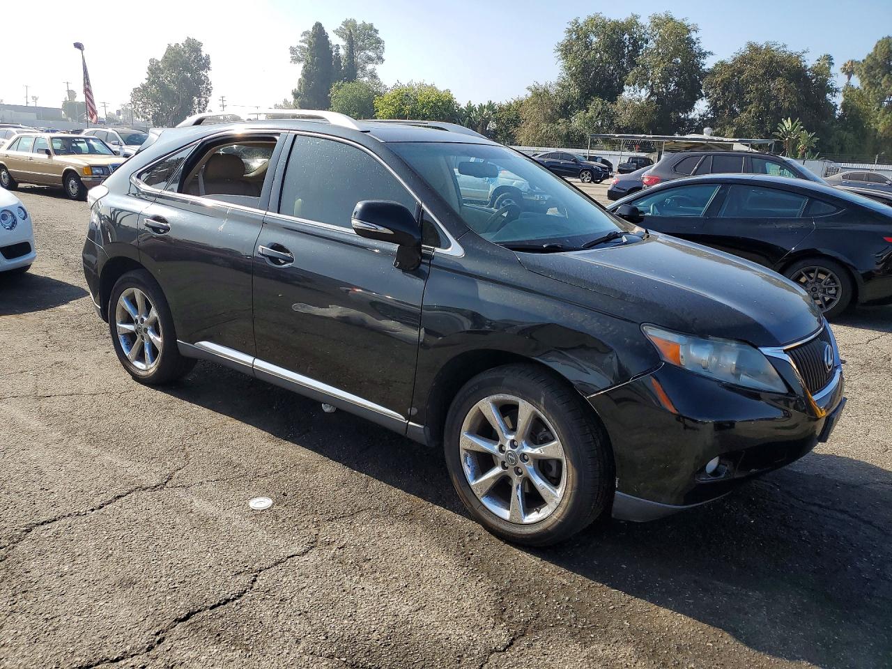 2T2ZK1BA5BC057618 · 2011 LEXUS RX · 4/13