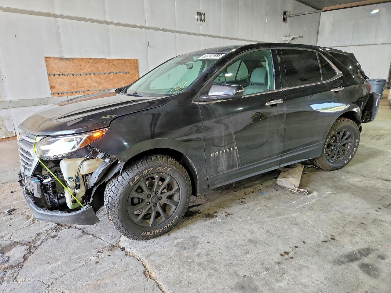 2GNAXJEV8J6256008 · 2018 CHEVROLET EQUINOX