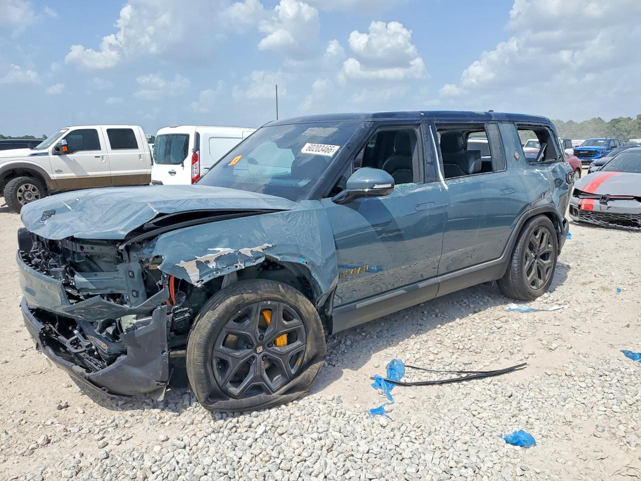 7PDSGCBP4SN065223 · 2025 RIVIAN R1S