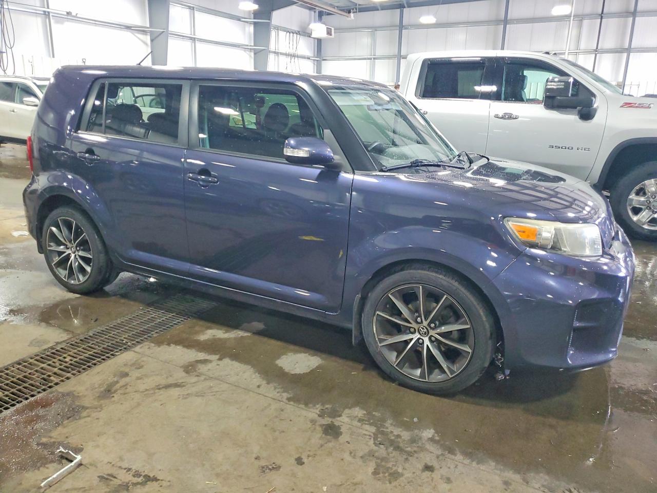 JTLZE4FE6CJ012854 · 2012 SCION XB · 4/12