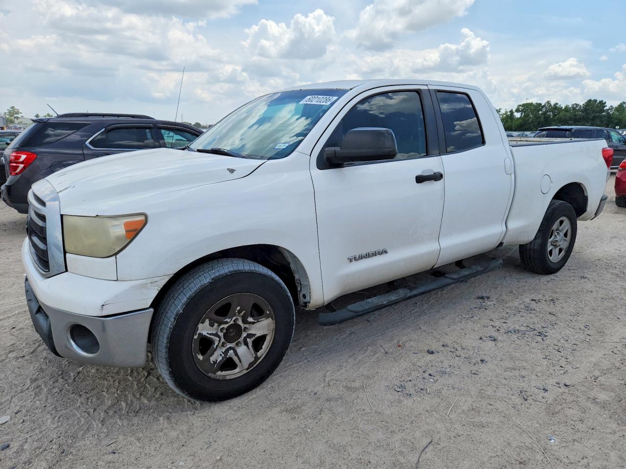5TFRM5F11BX022656 · 2011 TOYOTA TUNDRA