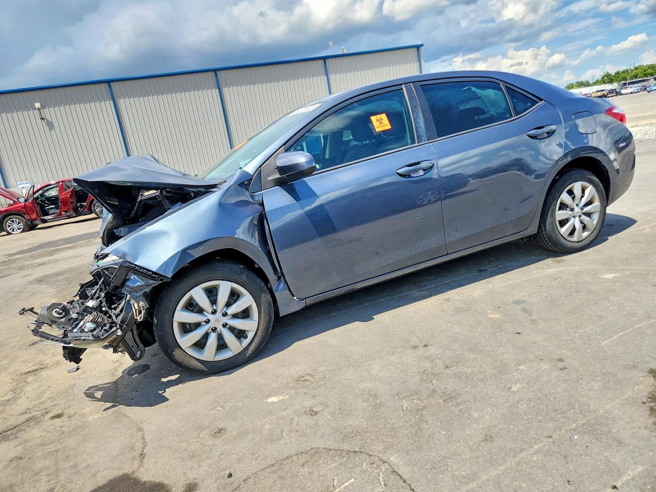 2T1BURHE1FC321643 · 2015 TOYOTA COROLLA