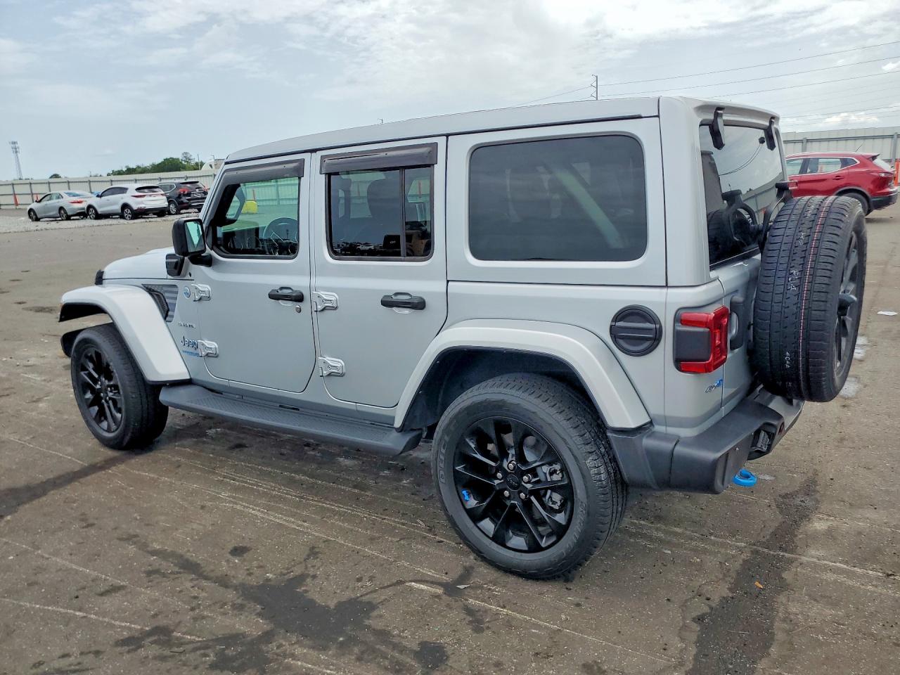 1C4JJXP62NW205554 · 2022 JEEP WRANGLER UNLIMITED · 2/12