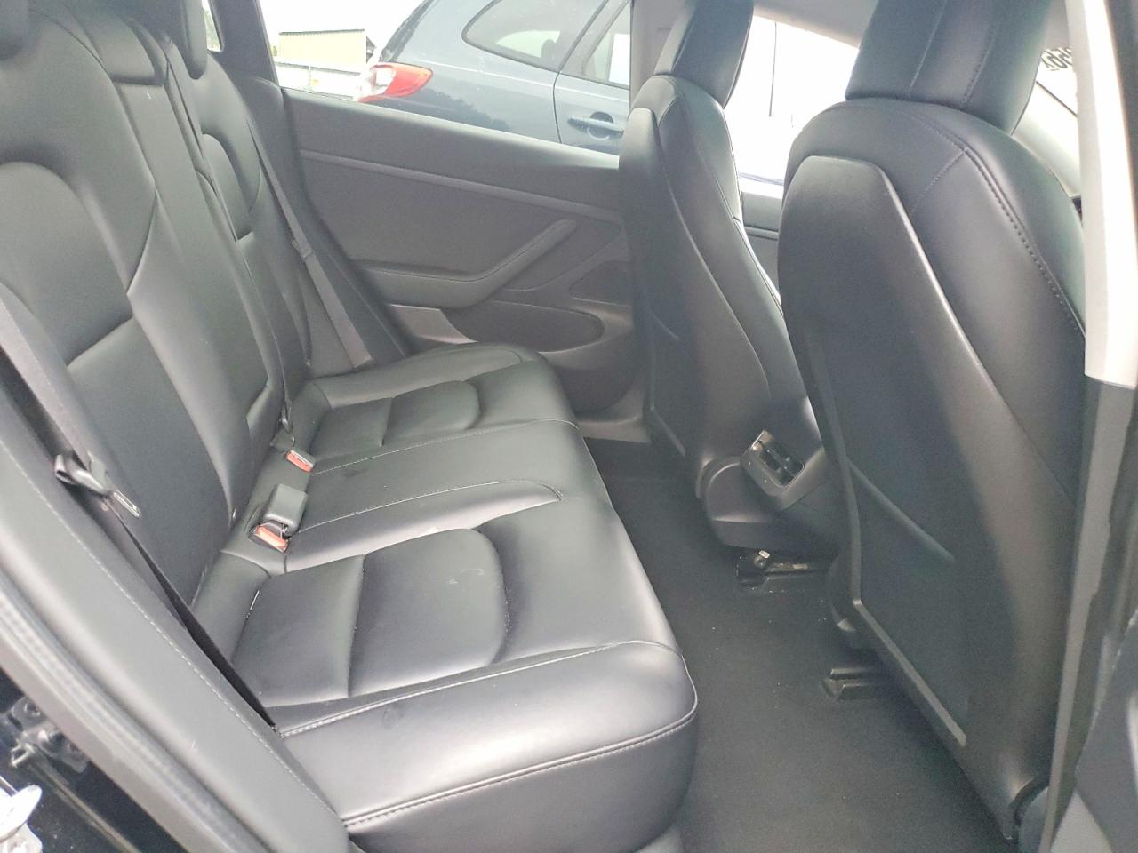5YJ3E1EA0LF739185 · 2020 TESLA MODEL 3 · 10/12