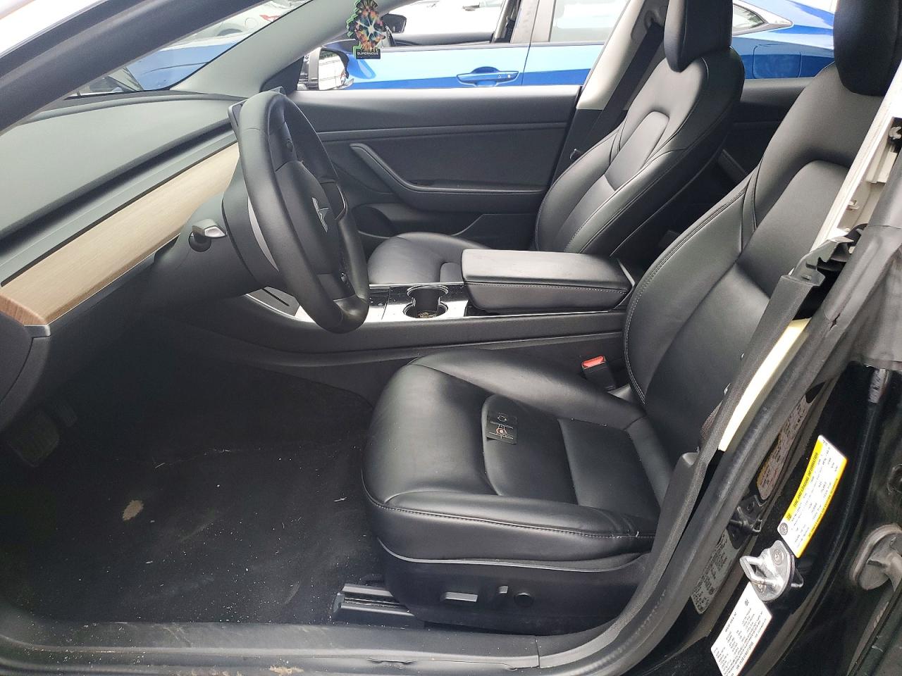 5YJ3E1EA0LF739185 · 2020 TESLA MODEL 3 · 7/12