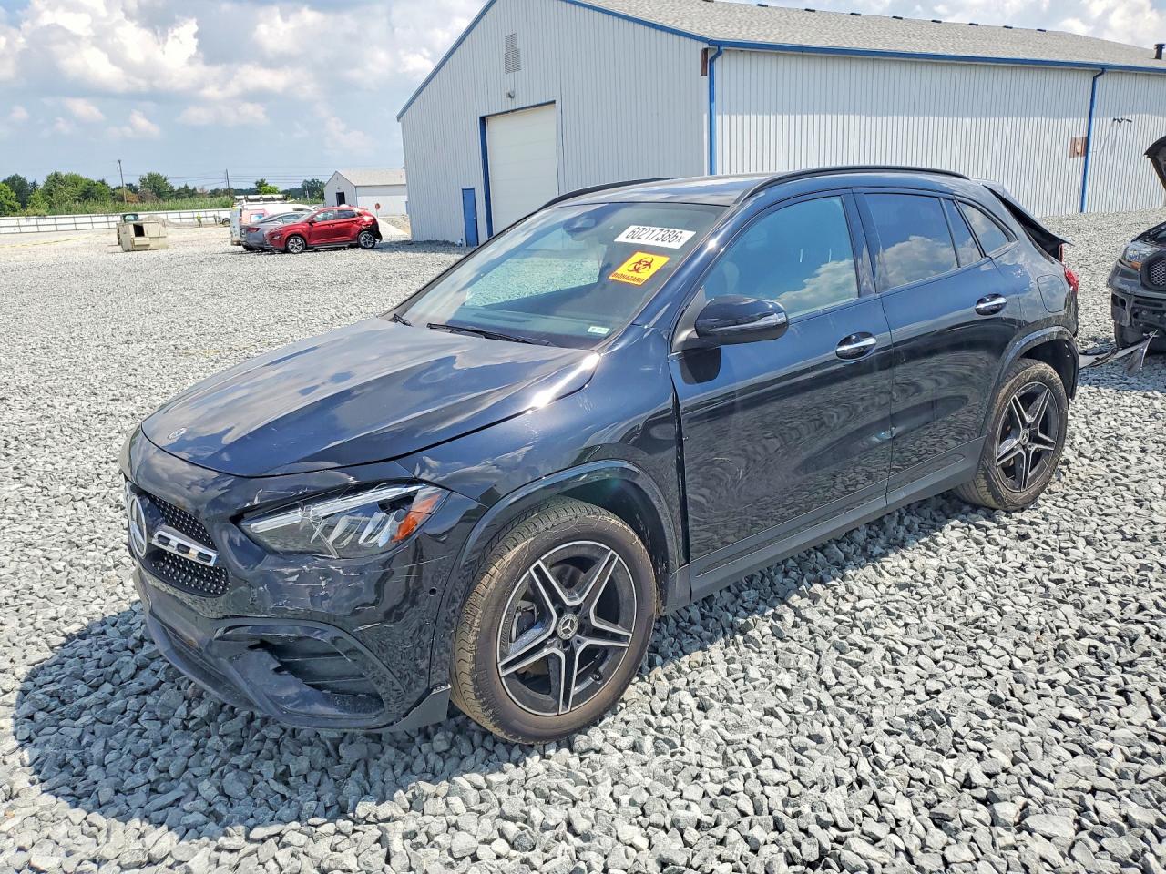 2025 MERCEDES-BENZ GLA