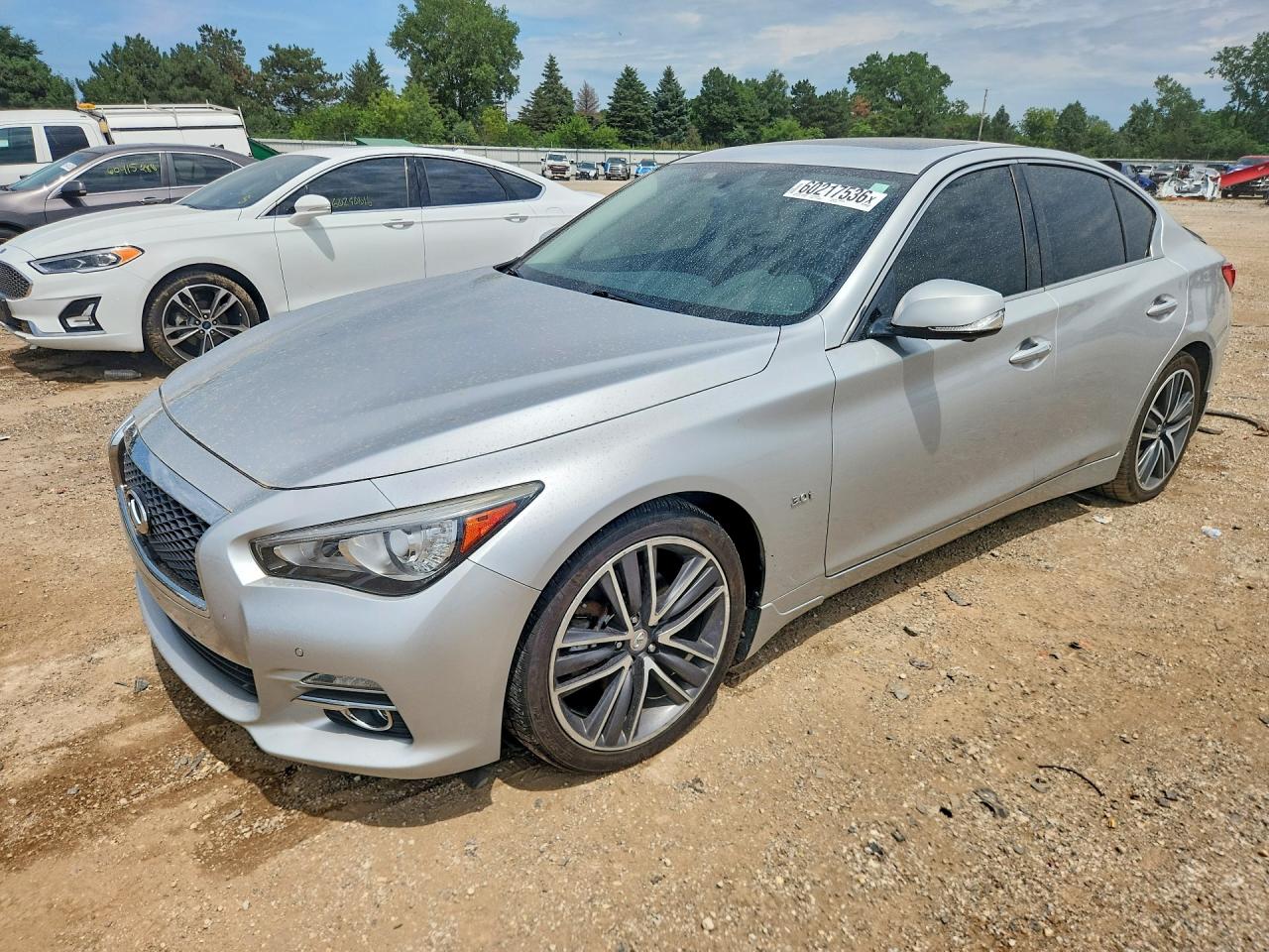 JN1EV7AR8GM341018 · 2016 INFINITI Q50