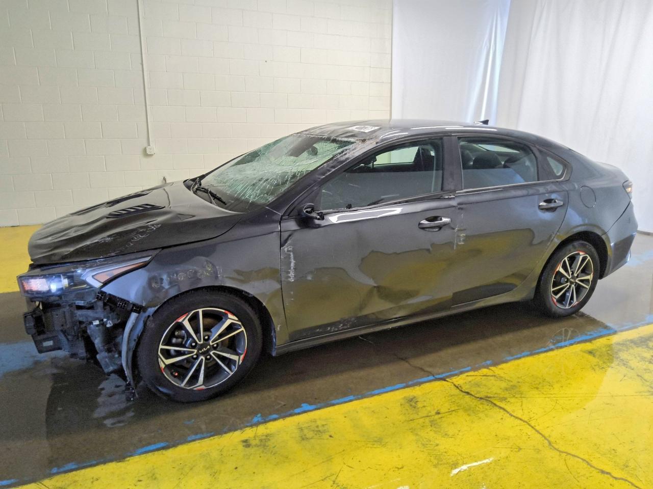 3KPF24AD1PE504894 · 2023 KIA FORTE