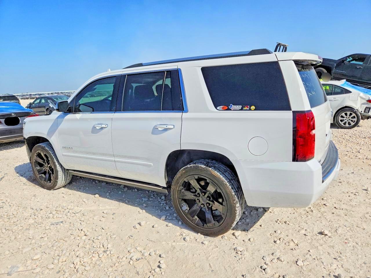 1GNSCCKC6LR220579 · 2020 CHEVROLET TAHOE · 2/14
