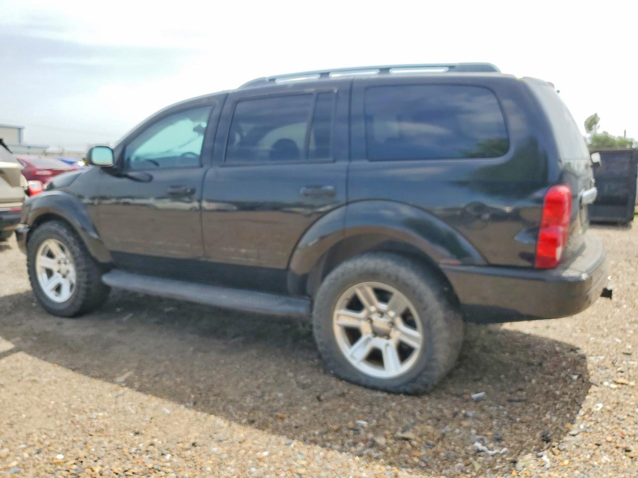 1D4HB48D04F133052 · 2004 DODGE DURANGO · 2/13