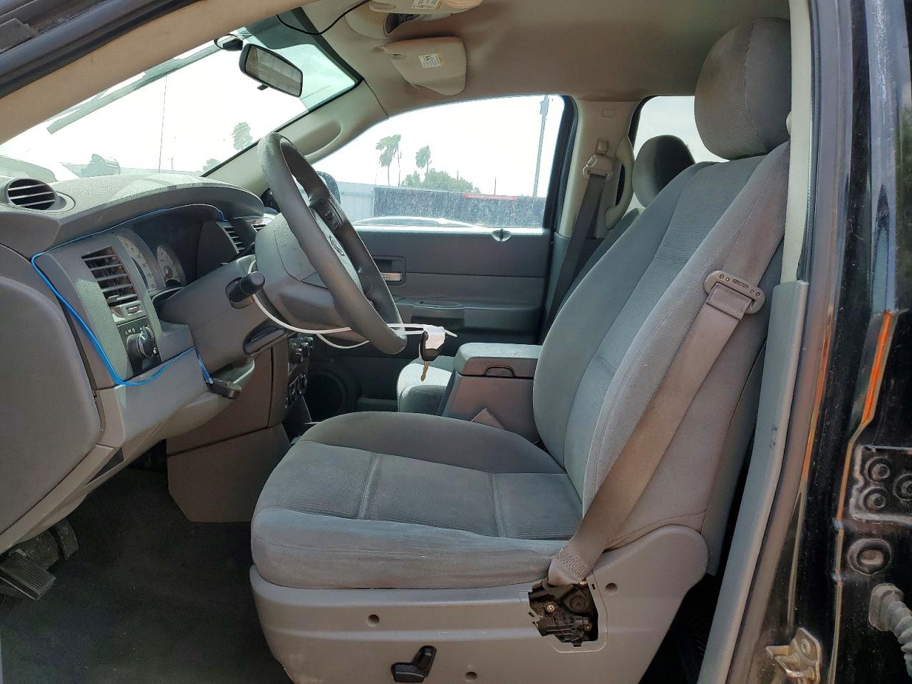 1D4HB48D04F133052 · 2004 DODGE DURANGO · 7/13
