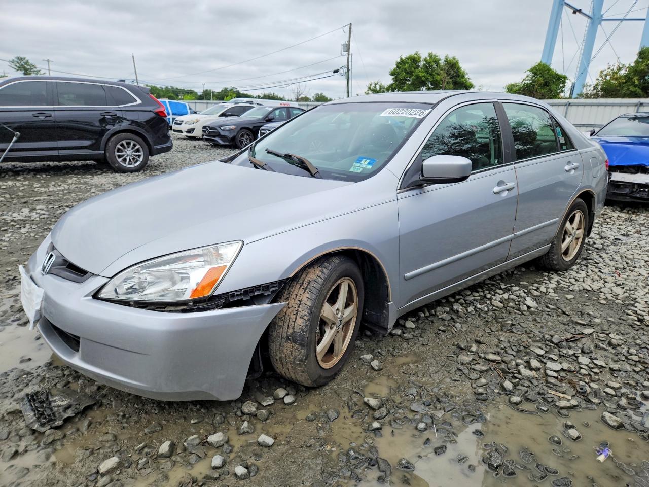 JHMCM56733C039959 · 2003 HONDA ACCORD