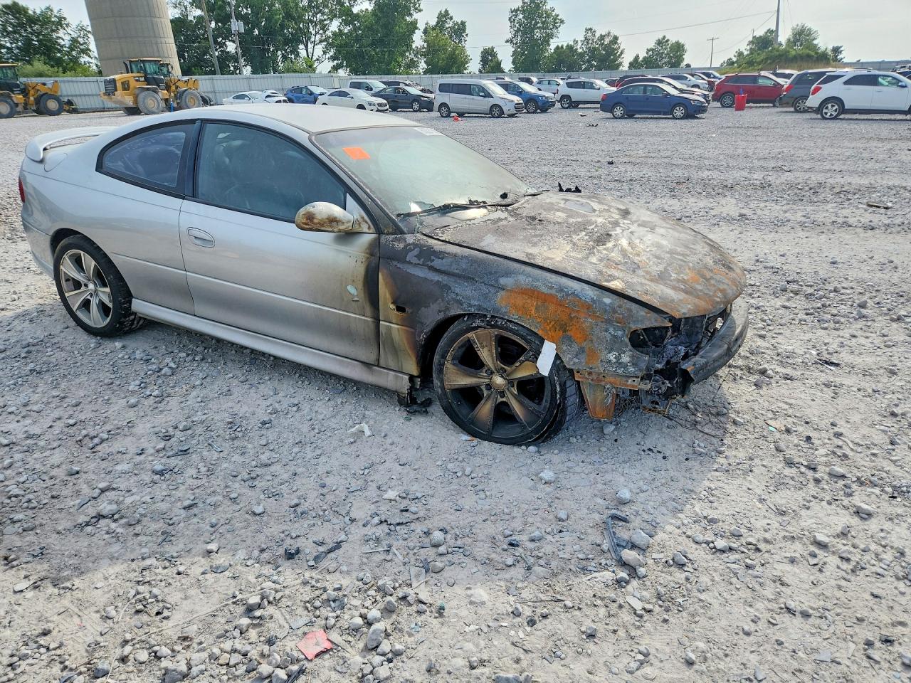 6G2VX12GX4L189320 · 2004 PONTIAC GTO · 4/12