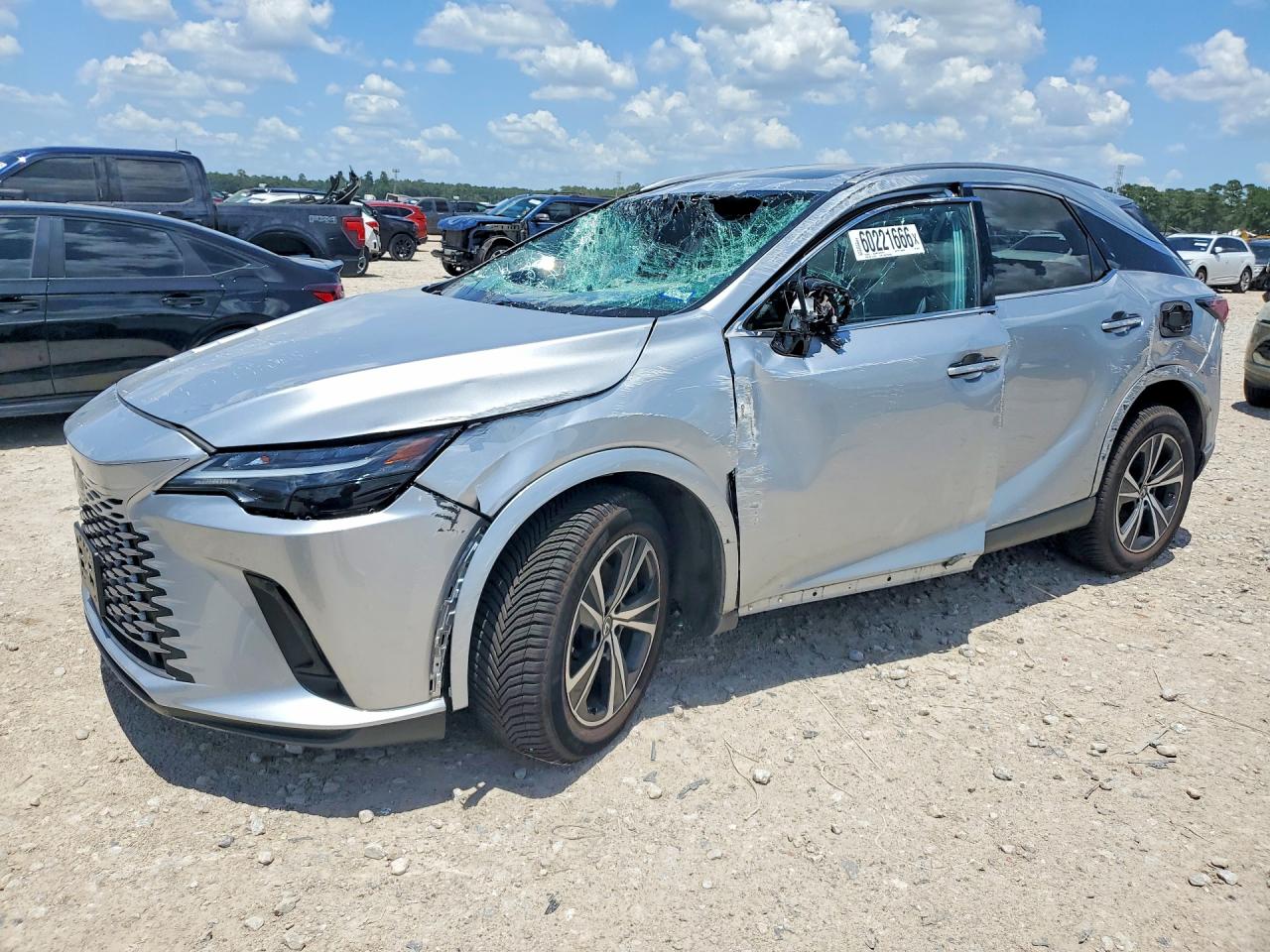 2T2BBMCA6PC020165 · 2023 LEXUS RX 350H