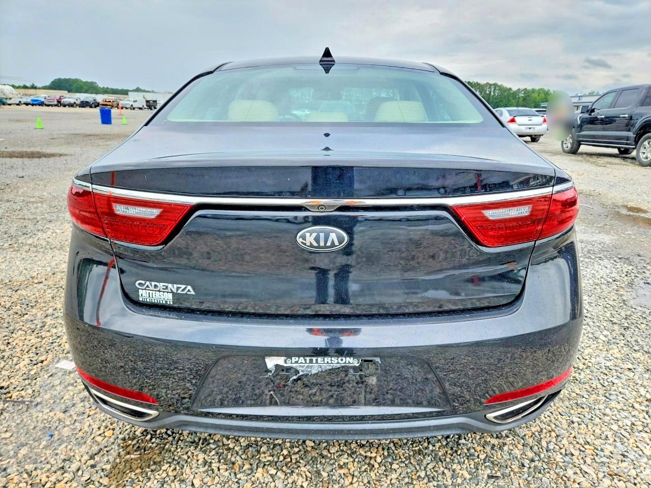KNALB4J19H5086264 · 2017 KIA CADENZA · 6/12
