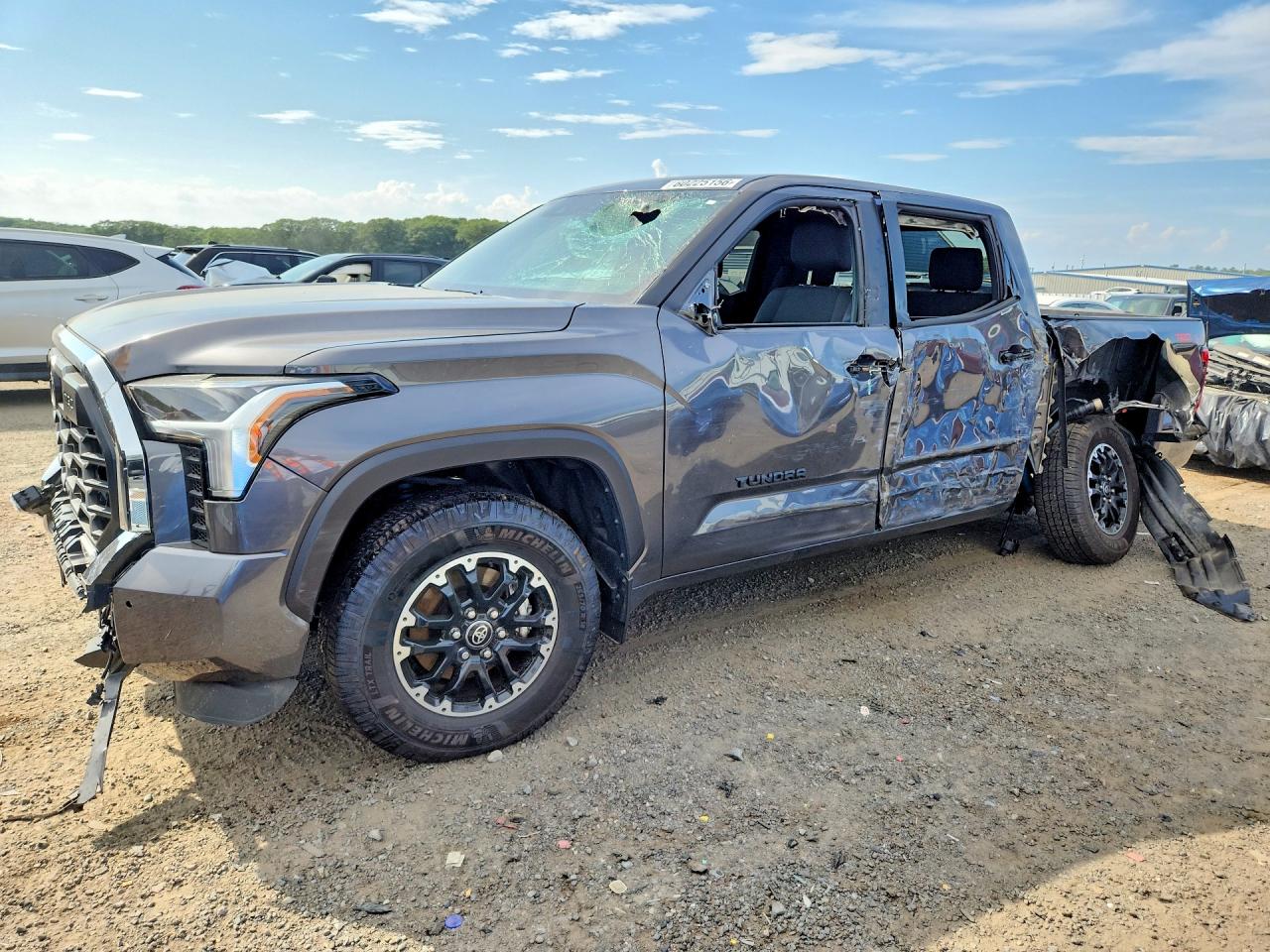 5TFLA5DB5SX325756 · 2025 TOYOTA TUNDRA