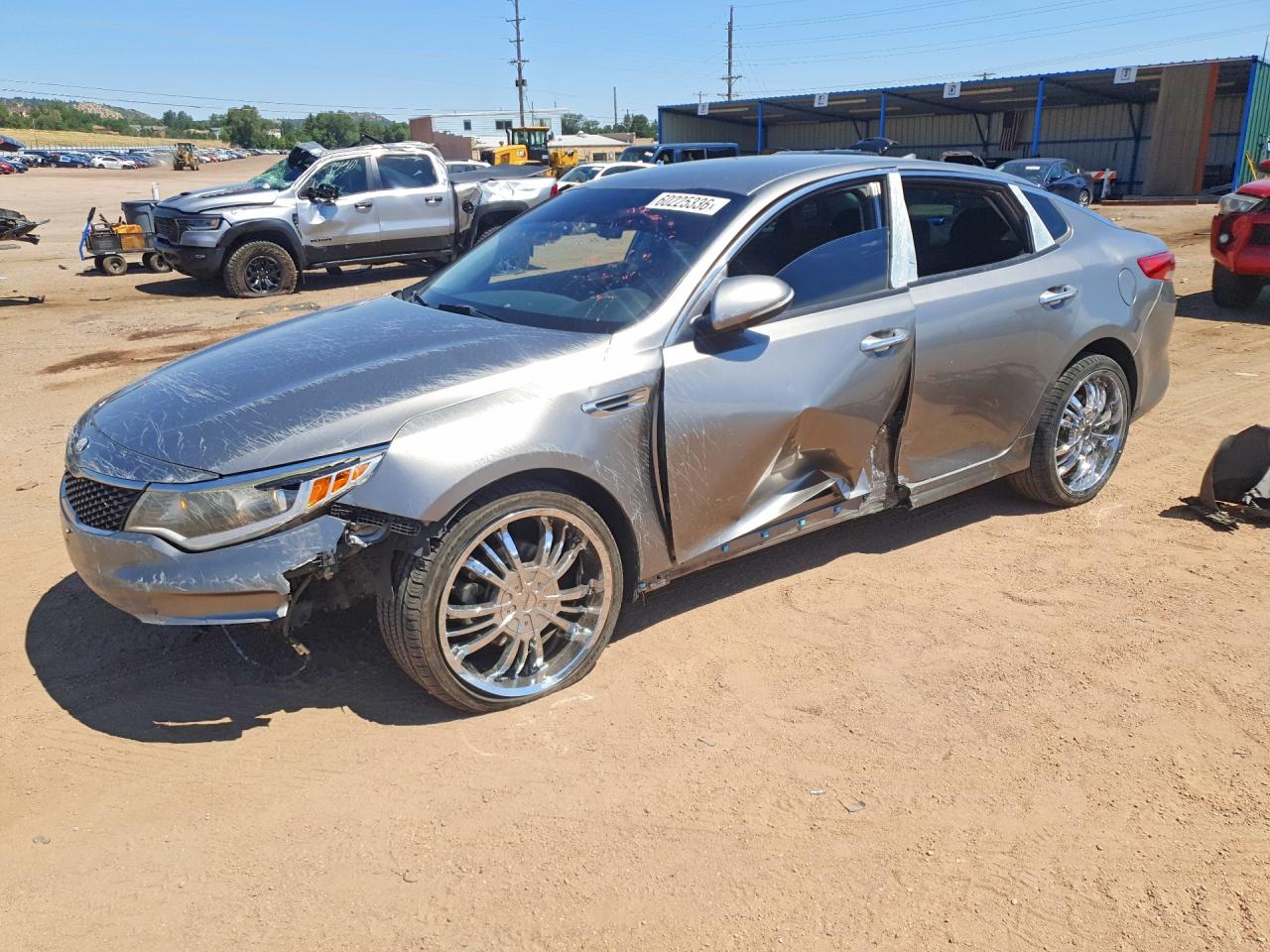 5XXGT4L35JG215053 · 2018 KIA OPTIMA