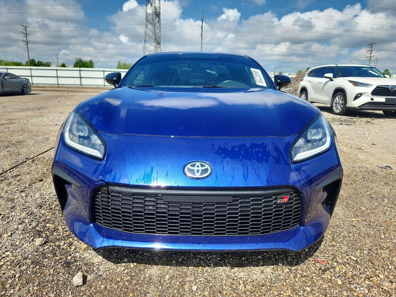 JF1ZNBE18N9752883 · 2022 TOYOTA GR 86 · 5/13
