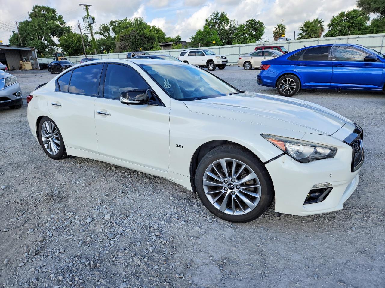 JN1EV7AP6JM361063 · 2018 INFINITI Q50 · 4/12