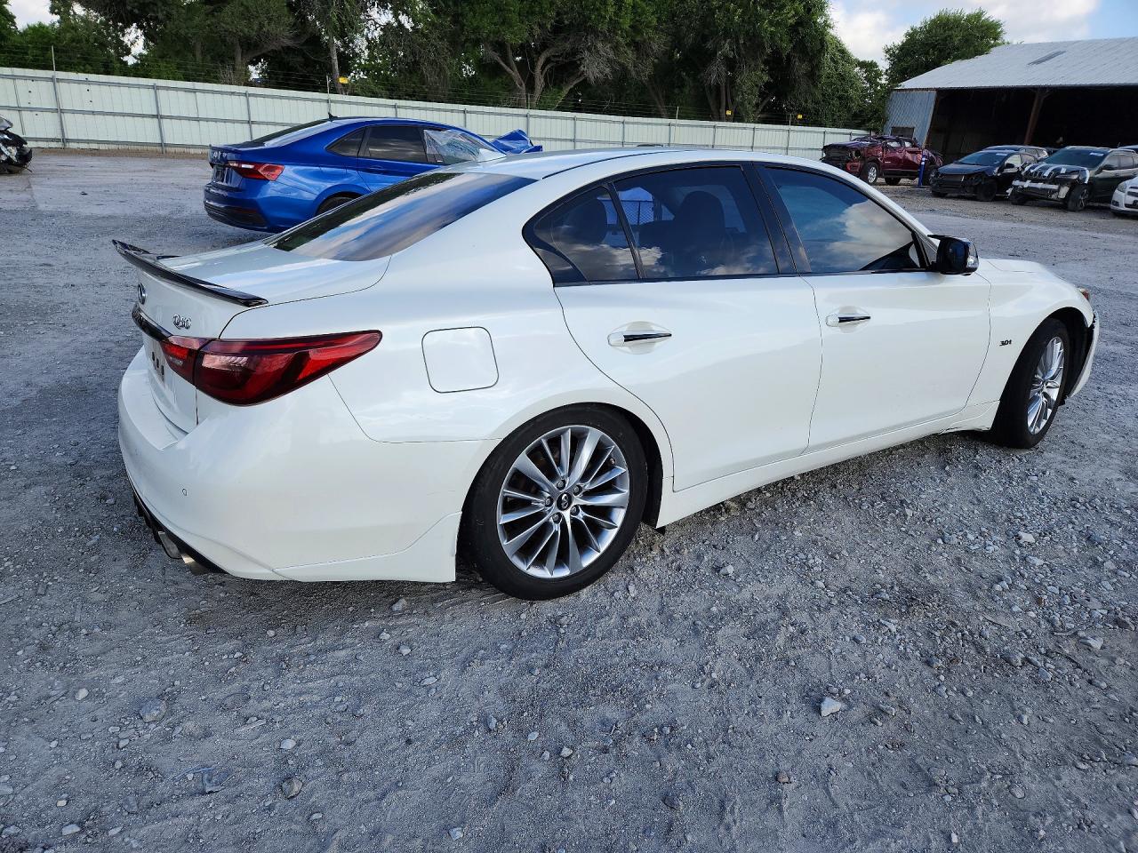 JN1EV7AP6JM361063 · 2018 INFINITI Q50 · 3/12