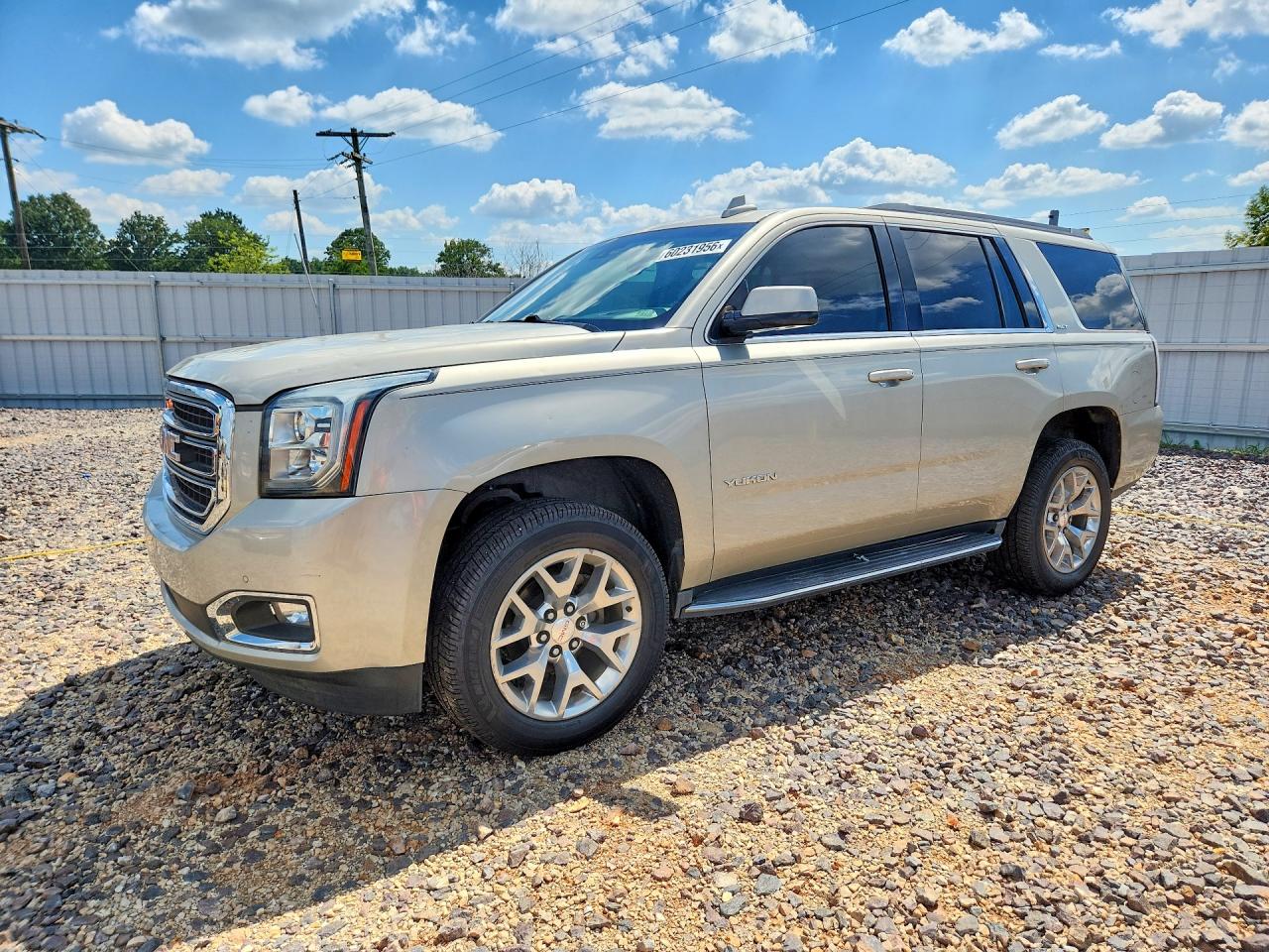 1GKS1BKC0GR351767 · 2016 GMC YUKON