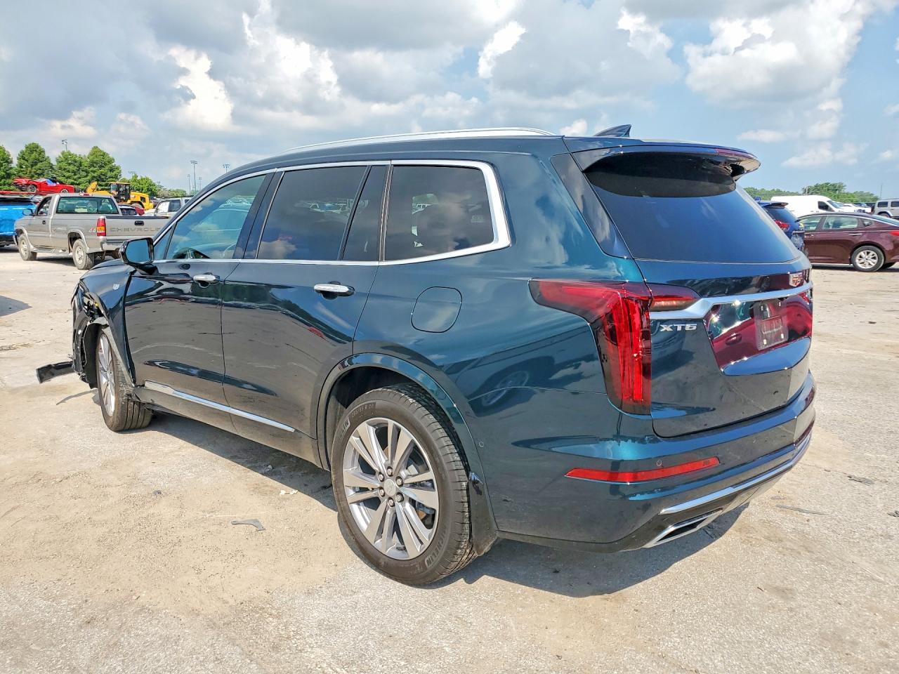1GYKPERS5SZ102179 · 2025 CADILLAC XT6 · 2/12