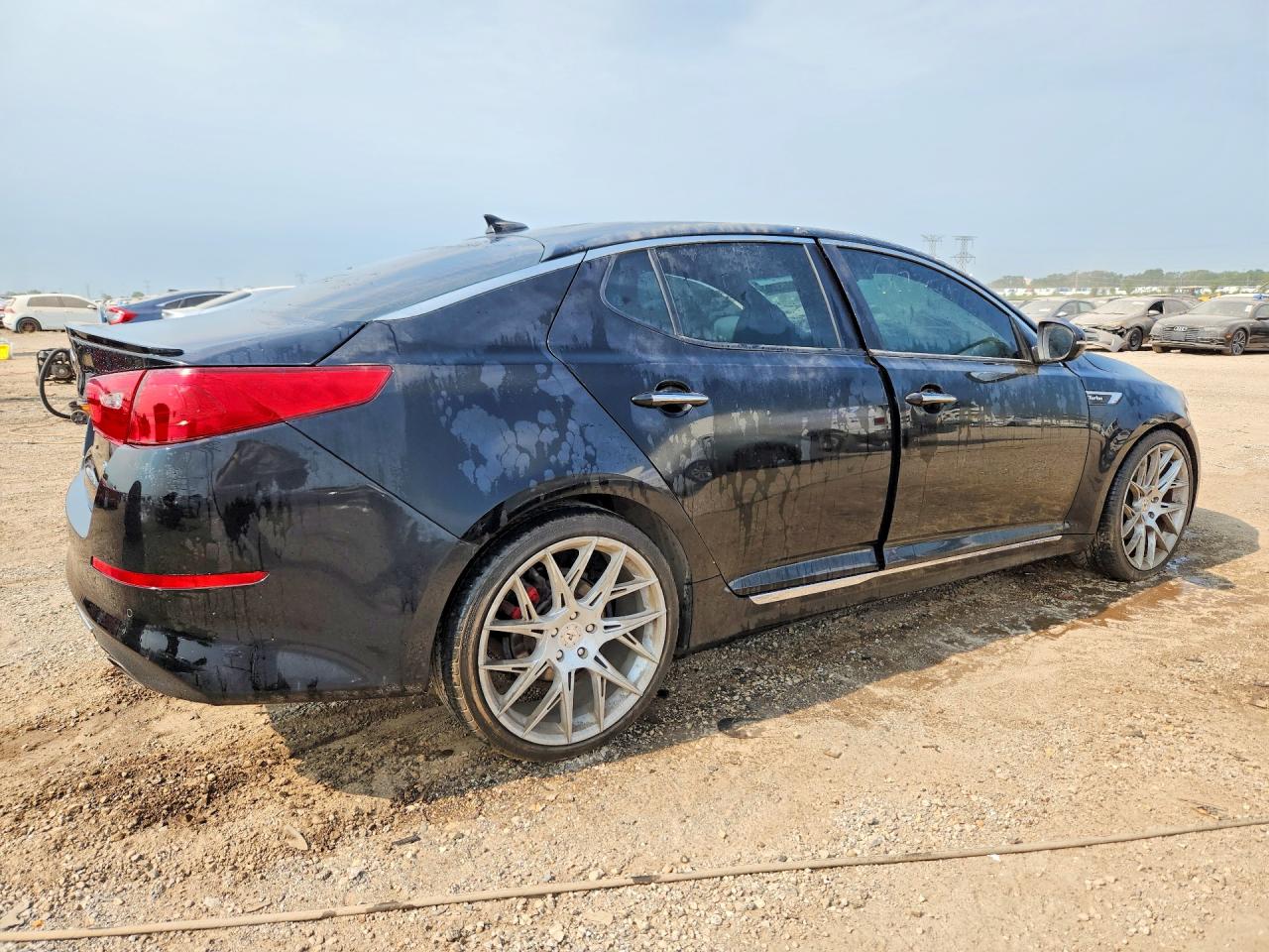 5XXGR4A61FG517166 · 2015 KIA OPTIMA · 3/13