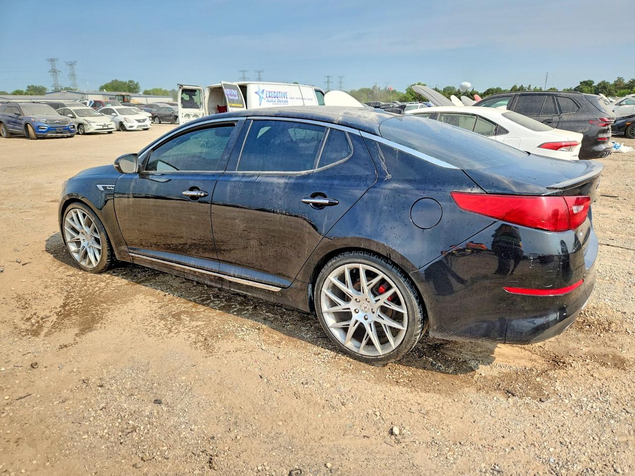 5XXGR4A61FG517166 · 2015 KIA OPTIMA · 2/13