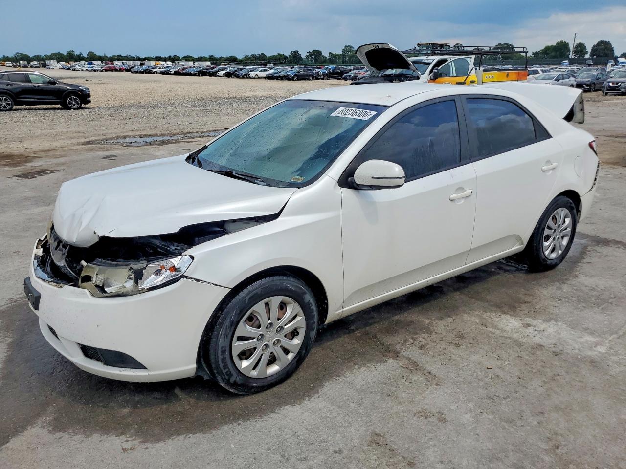 KNAFU4A26D5652312 · 2013 KIA FORTE