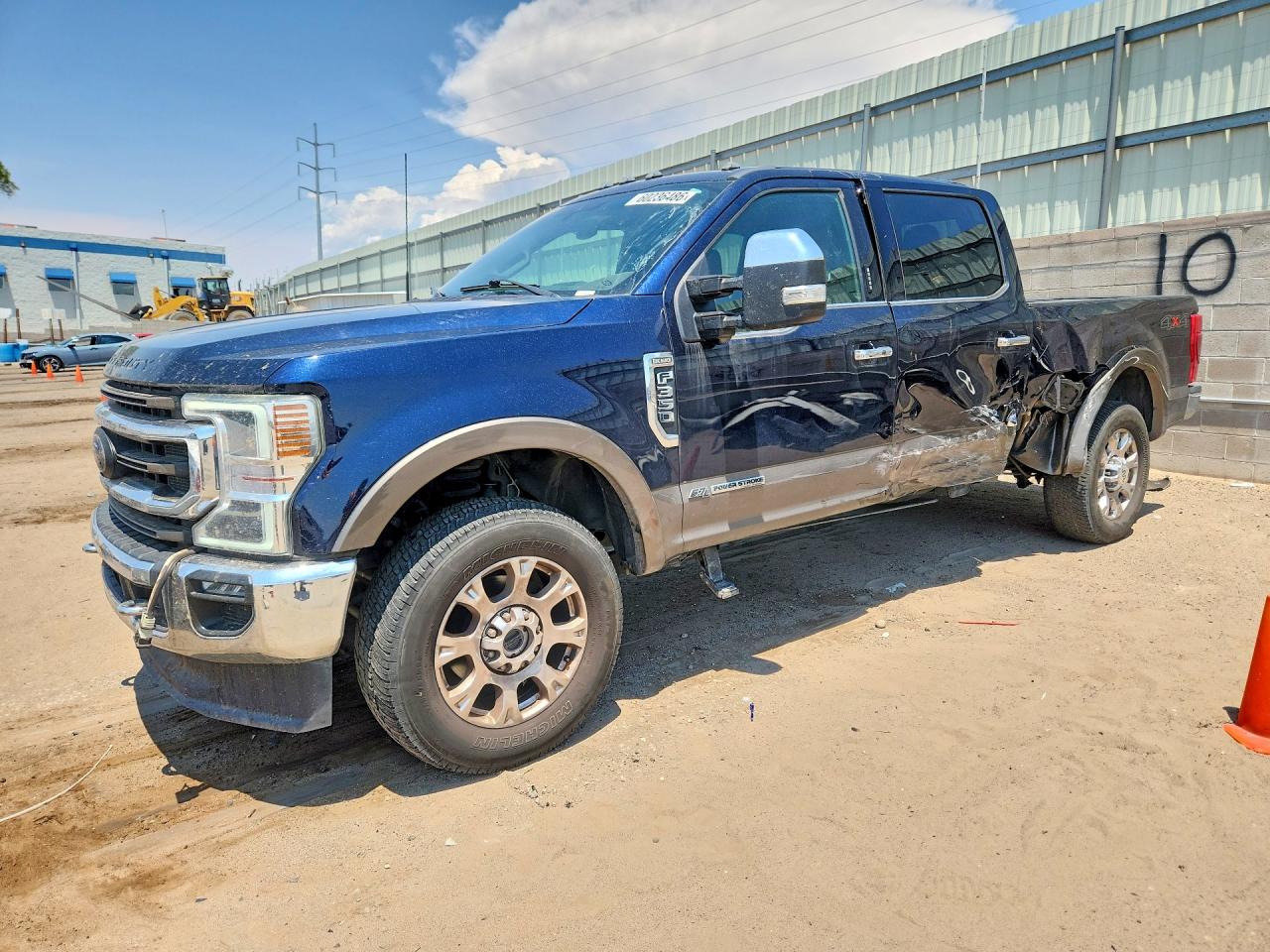1FT8W3BT6NEF56852 · 2022 FORD F350