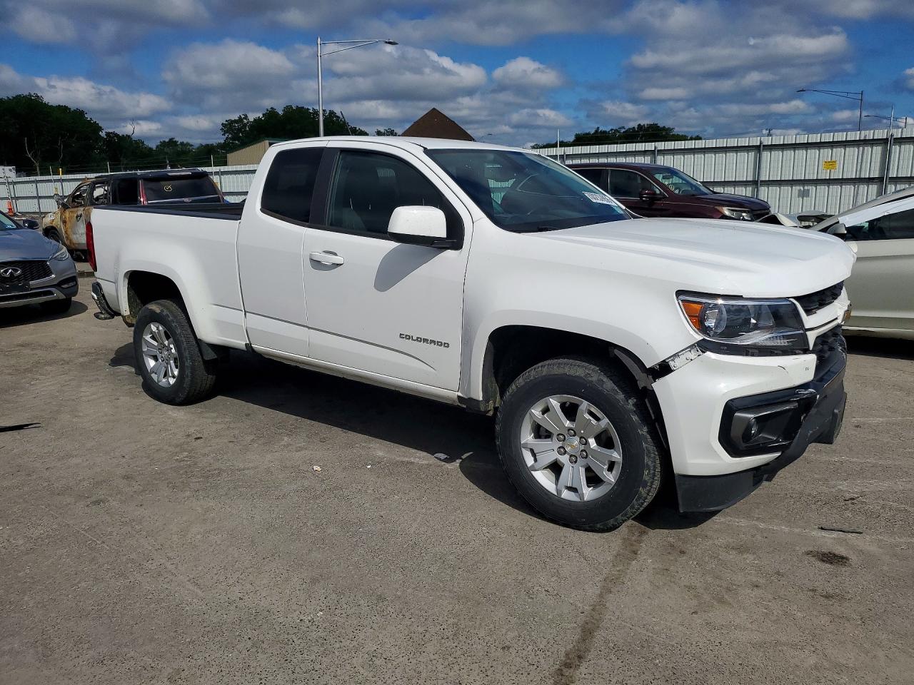 1GCHSCEN6M1295558 · 2021 CHEVROLET COLORADO · 4/13