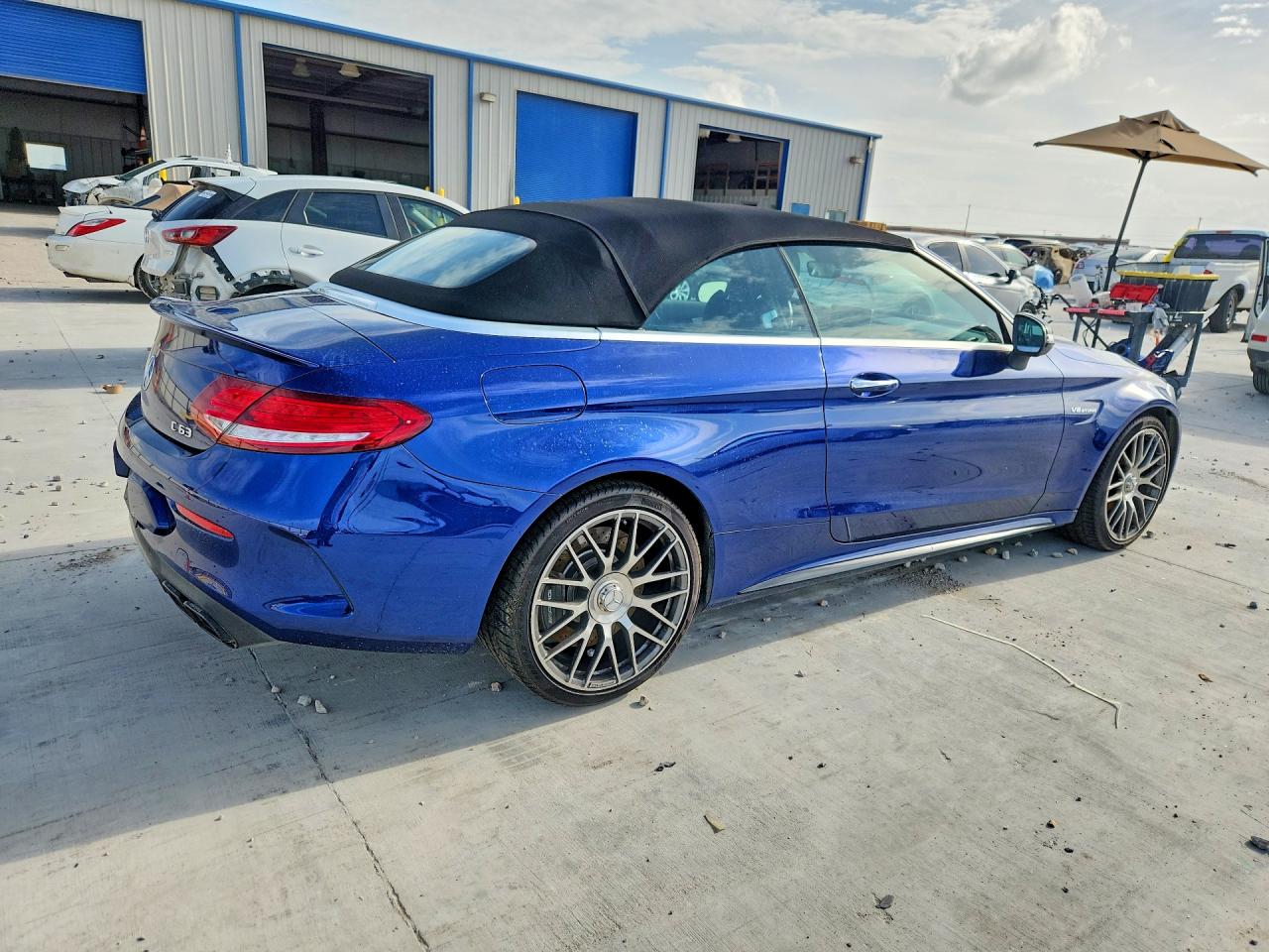 WDDWK8GB4HF471769 · 2017 MERCEDES-BENZ C · 3/13