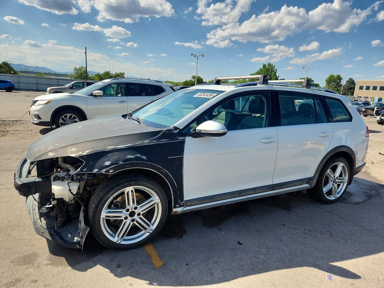 3VWM17AUXHM540857 · 2017 VOLKSWAGEN GOLF ALLTRACK