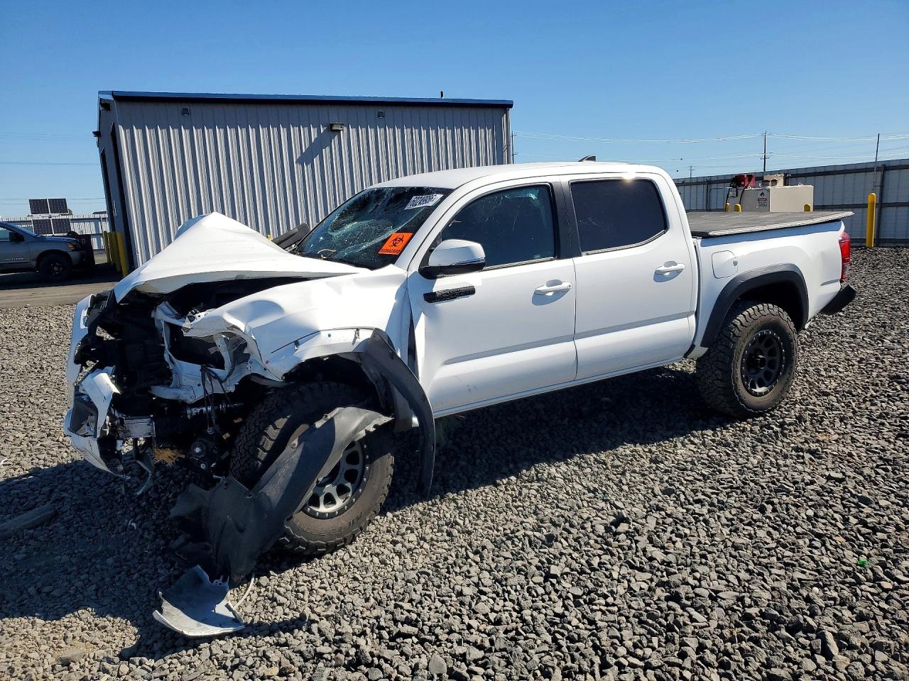 3TMCZ5AN3JM126331 · 2018 TOYOTA TACOMA