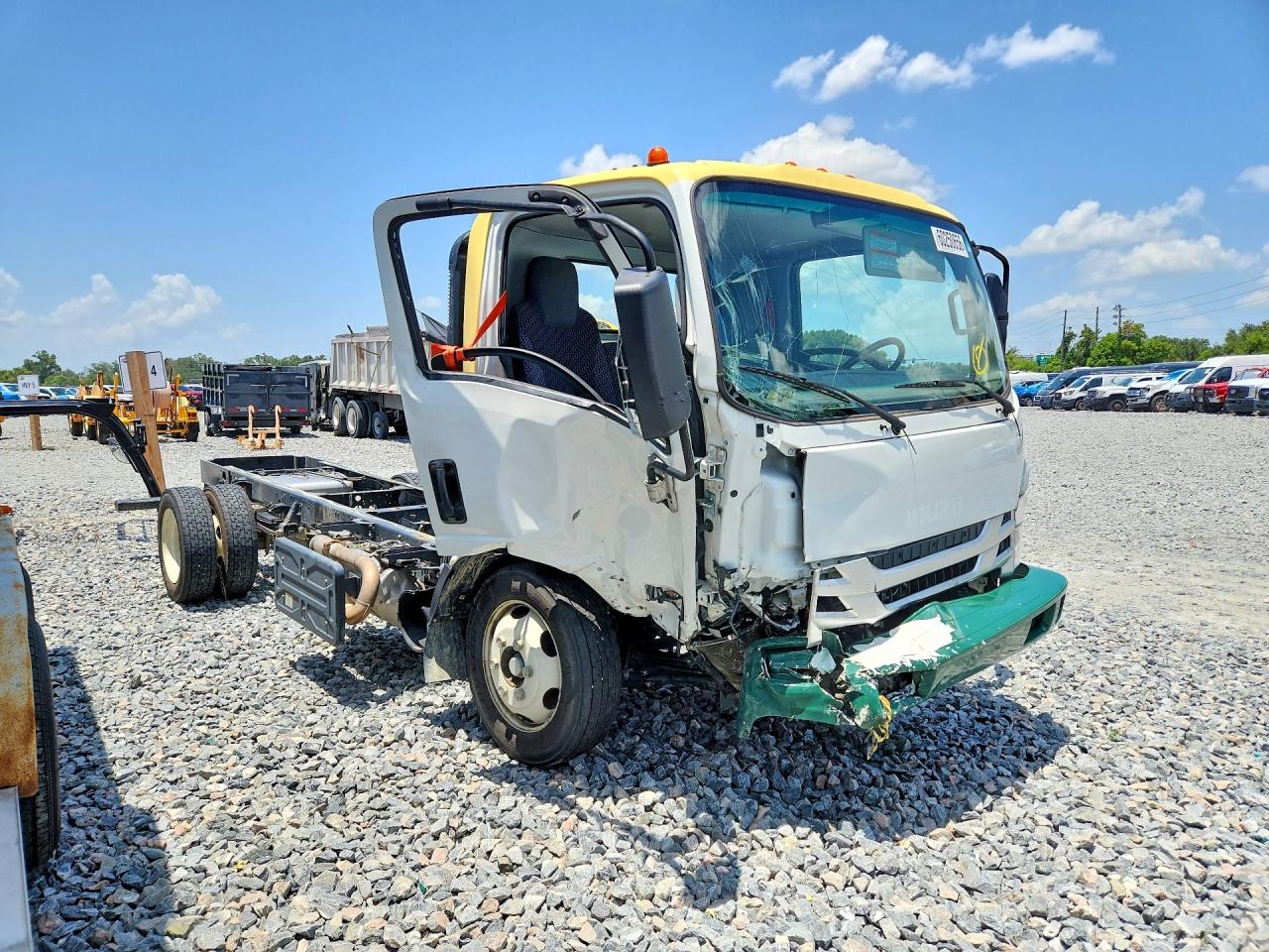 JALE5W164R7305405 · 2024 ISUZU NRR · 4/13