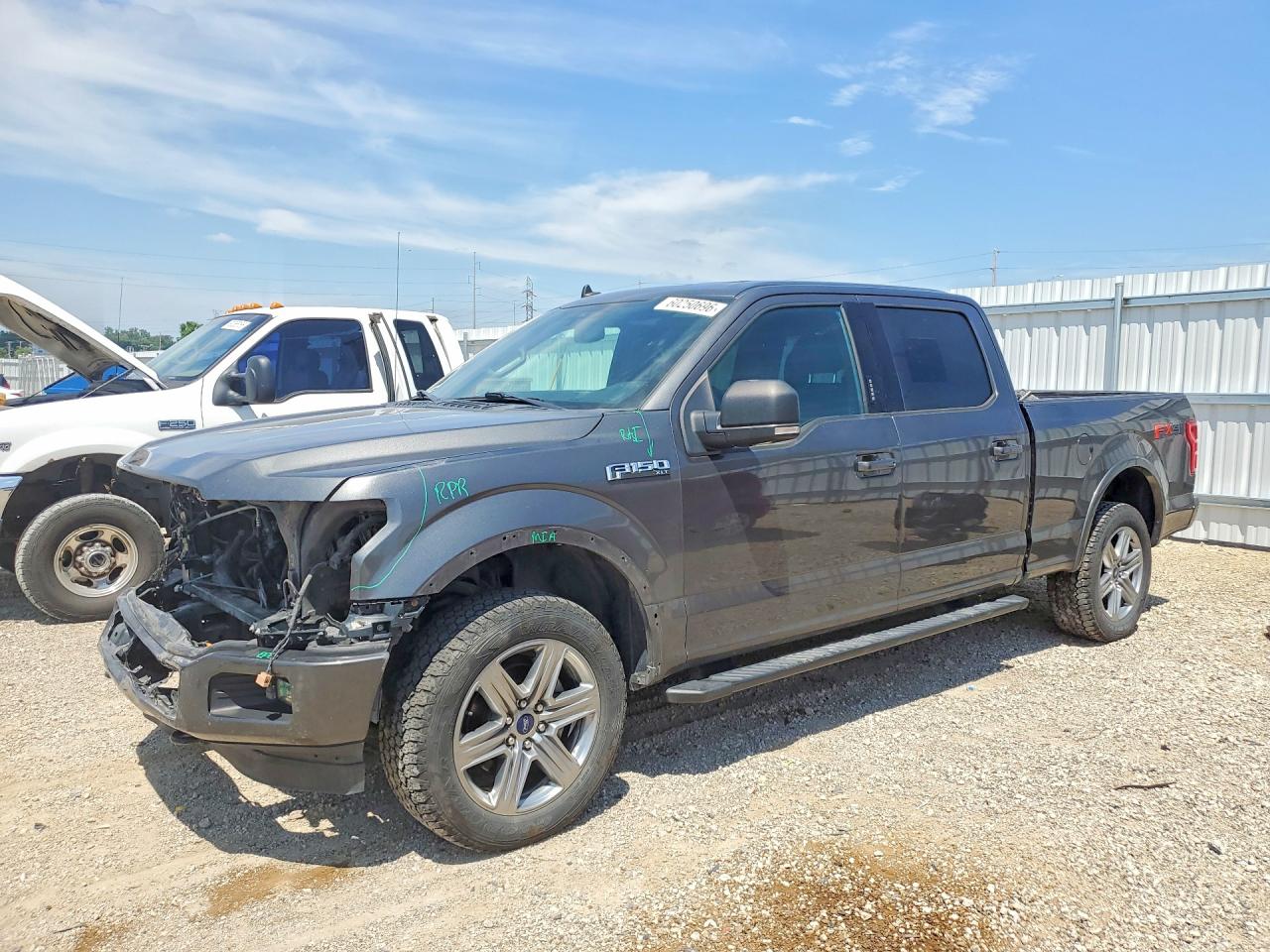 1FTFW1E53KKF02334 · 2019 FORD F150